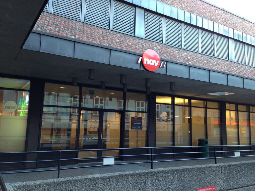 Bilde av NAV-kontoret på Tøyen i Oslo. (Kilde: Wikimedia Commons)